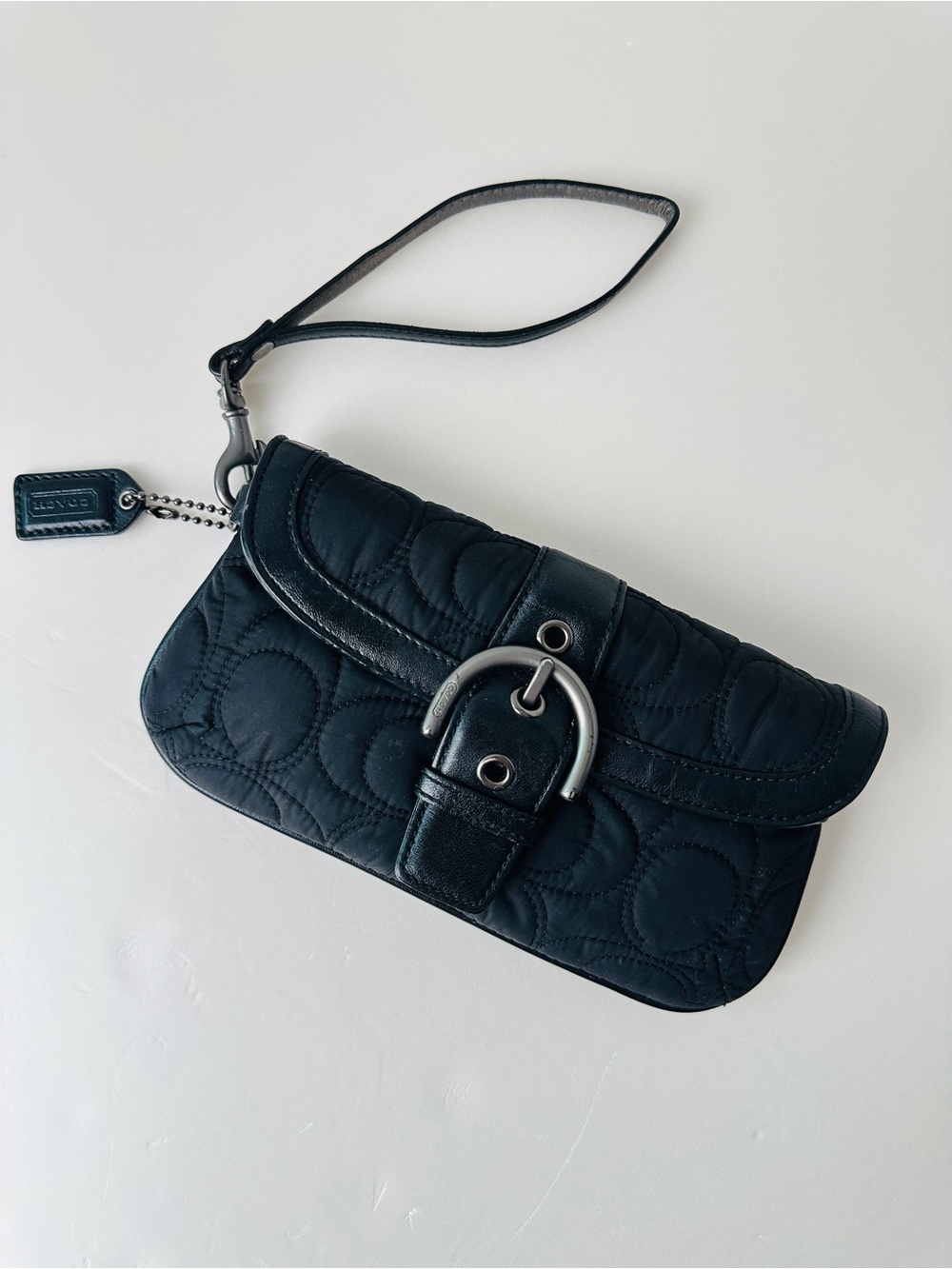 Vintage Coach Black Quilted Signature C Buckle Wristlet / Flap Bag